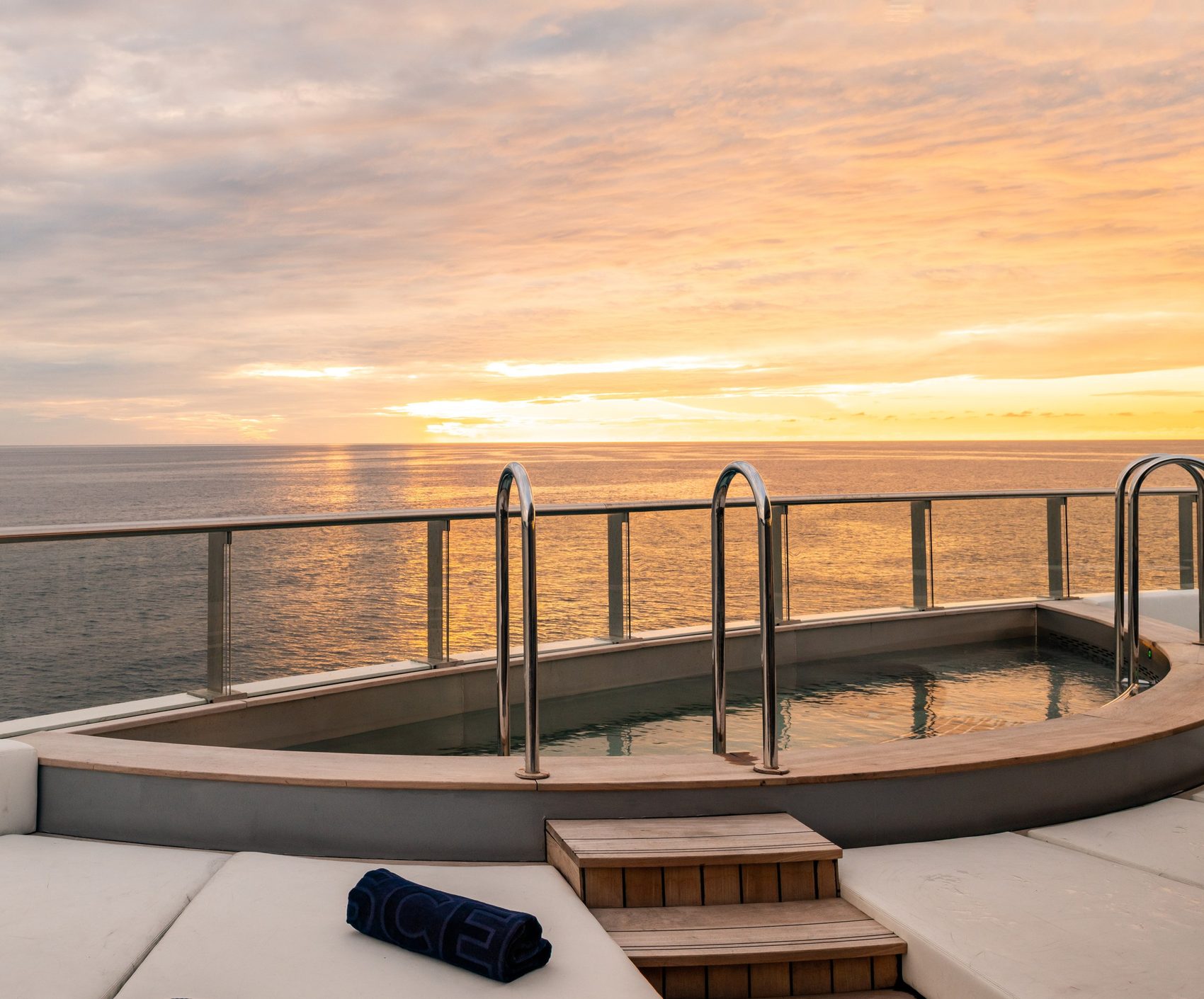 Vitality Pools an Bord der Scenic Eclipse, Deck 5